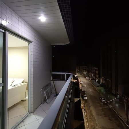 Yolanda 401 - Pertinho Da Praia E De Todas Comodidades Гуарапари Экстерьер фото